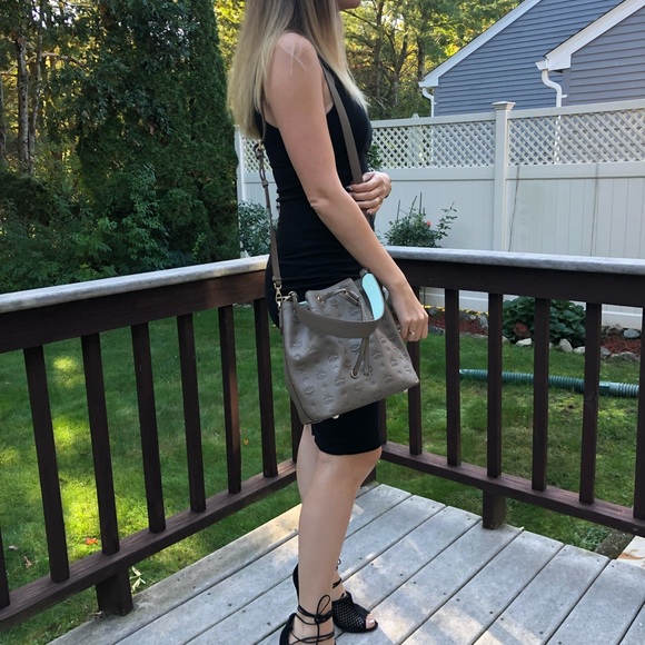 MCM Taupe Leather Essential Drawstring Shoulder Monogram Bag NWOT - Picture 3 of 8